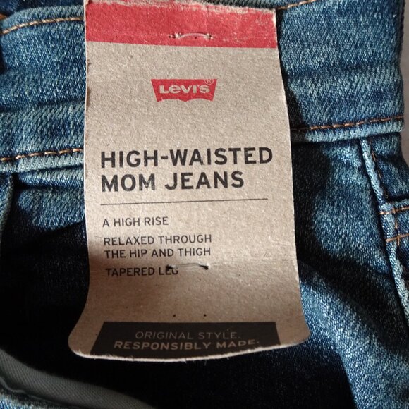 Levi's Mom Jeans Women's Size 26x29 Blue Denim Tapered High Rise Relaxed Fit - Picture 9 of 12